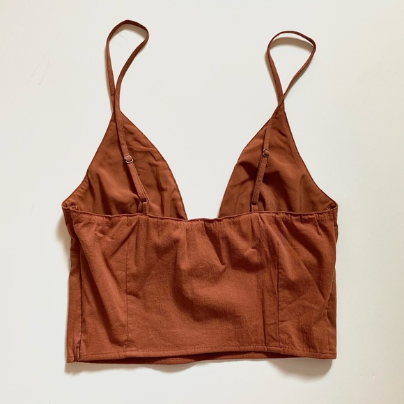 🧡NWT Abercrombie Slim Hardware Cutout Top🧡 - Picture 6 of 6